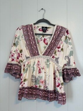 Angie Floral Boho Cream and Pink Whimsy Blouse Bell Sleeves Small